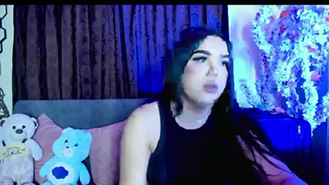 linda_zaam83866: απευθείας συνομιλία ΧΧΧ