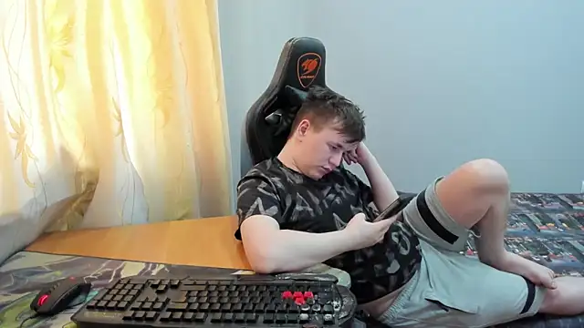 iliaskrislove Live XXX-Chat