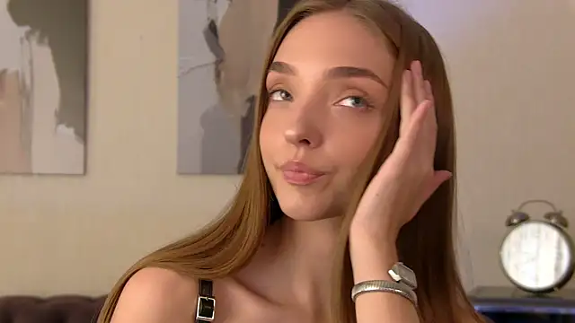 VirginiCruz's Live XXX Chat