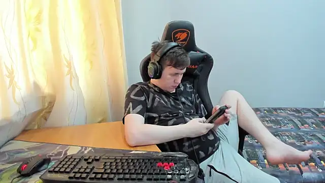 Show modela iliaskrislove na web-kameri