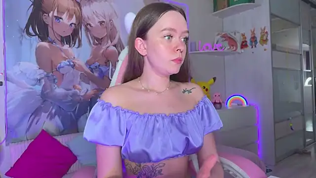 Czat XXX na żywo – CheekySashaCharm