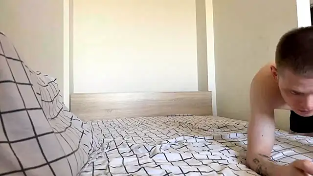 دردشة TwoCharmyRay الجنسية المباشرة
