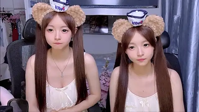 xiaoqiao-daqiao: вебкам-шоу