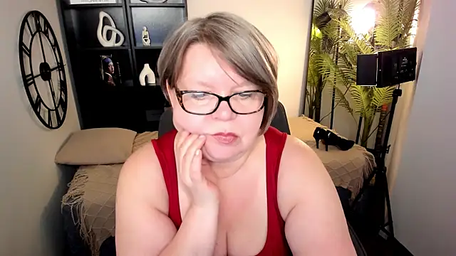 Chat +18 de Shannonshine ao vivo