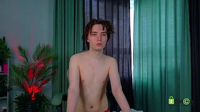 Low_Key_Heat's Webcam Show