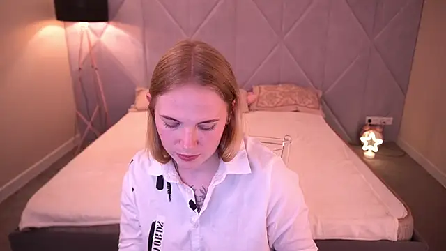 NikkyReyyy Live XXX-Chat