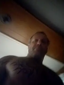 AceticPinscher webkamerás műsora