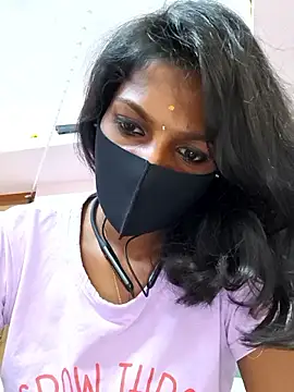Honey_rosetamil's Live XXX Chat