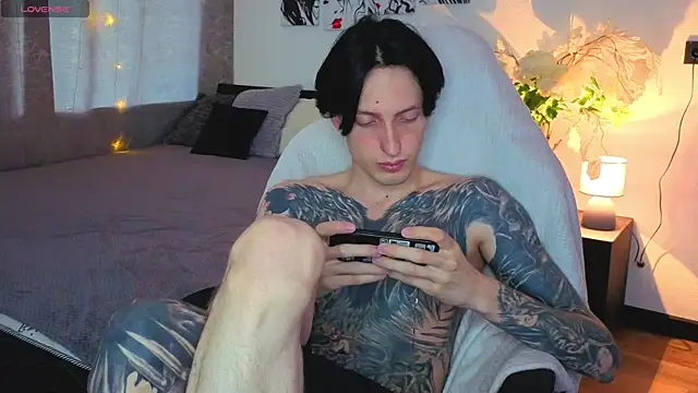 XXX chat uživo modela Martin_Jin