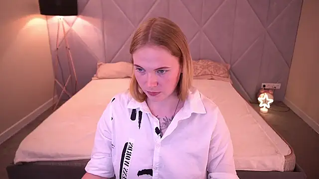 Živý XXX chat NikkyReyyy