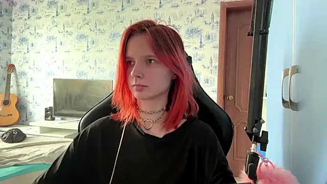 PlumbicPart Live XXX Chat