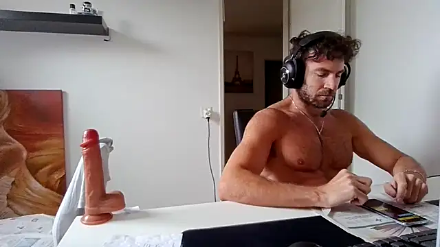 alpha-hunk Live XXX-Chat