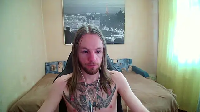 AdamDickensn Webbikameraesitys