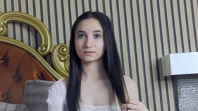 Chat +18 de CarolinaBlair ao vivo