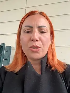 PervyxMilfxx webkamerás műsora