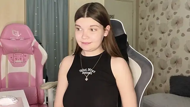 _cute_ice Adlı Modelin Canlı XXX Sohbeti