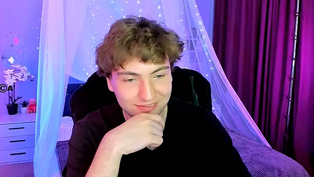 XXX chat uživo modela joseph_bear_