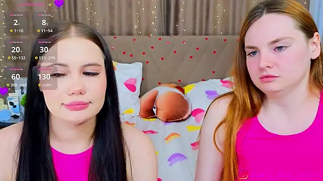 Mary_Dina webkamerás műsora
