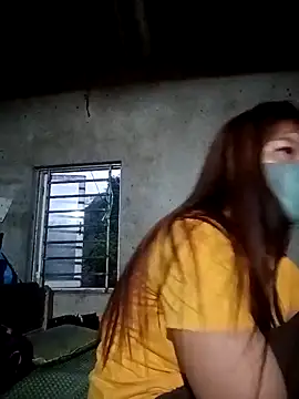 Chat +18 de nat-tri ao vivo