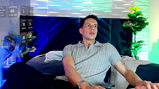 Czat XXX na żywo – Dustin_Sonne