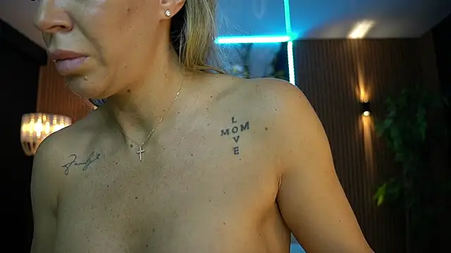 anneswhite Live XXX-Chat
