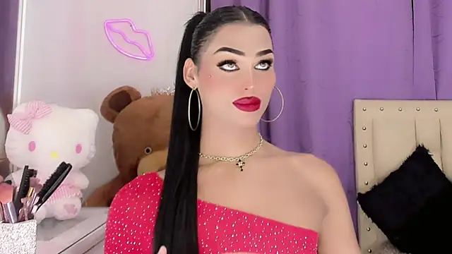amal_baddell Show in webcam