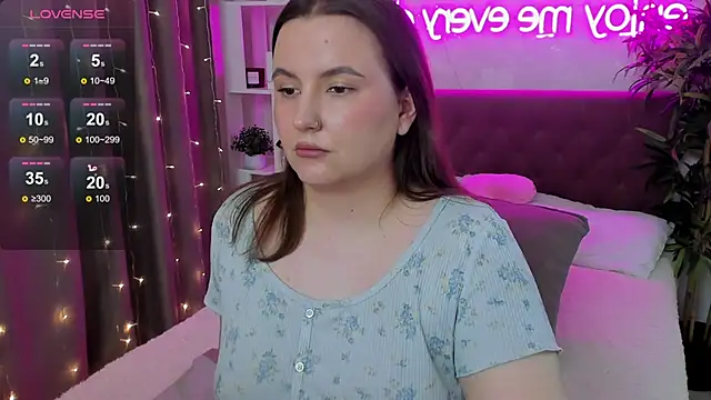 Chat +18 de FeralPeach ao vivo