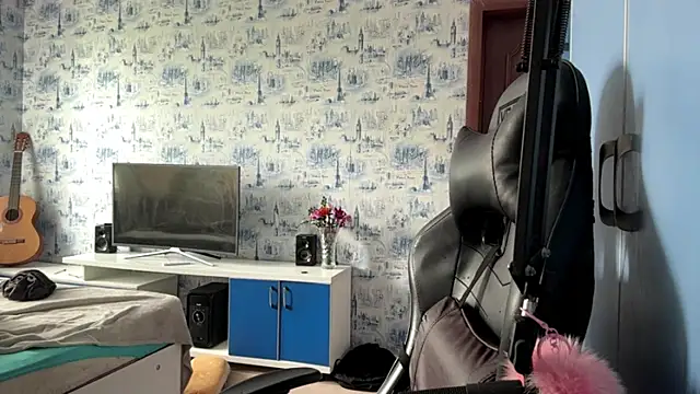 PlumbicPart Chat XXX live
