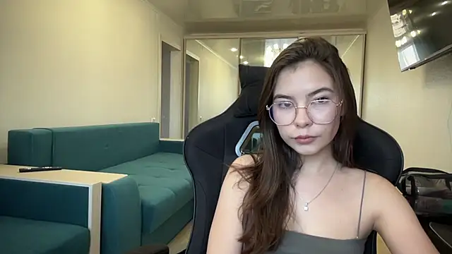 Ellewaay live XXX chat