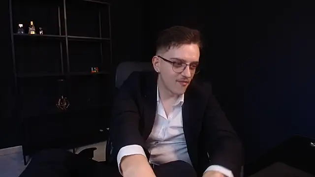 FelixStarkk 라이브 XXX 채팅