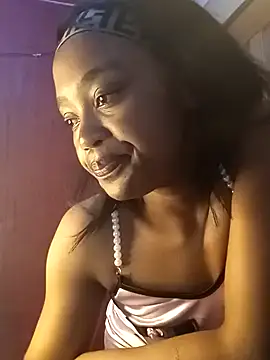 GoodinbedAfrican4 élő XXX-chatje