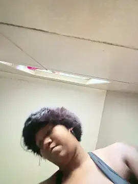 Brandyy23's Live XXX Chat