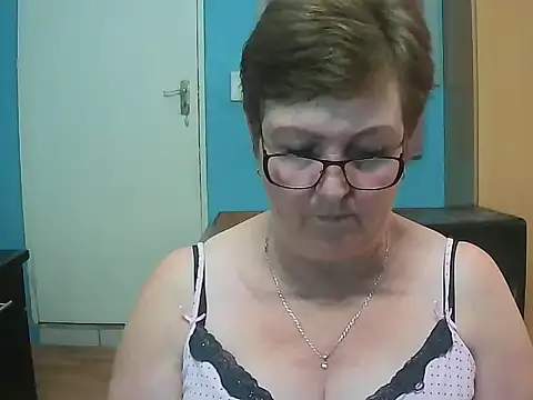TaylorLeigh live XXX chat