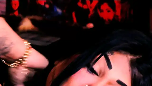 indian_dreamgirlのウェブカメラショー