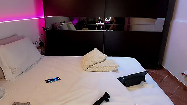 LeylaRosse's Webcam Show