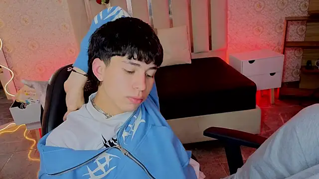 kaelwolf_tay 现场XXX聊天