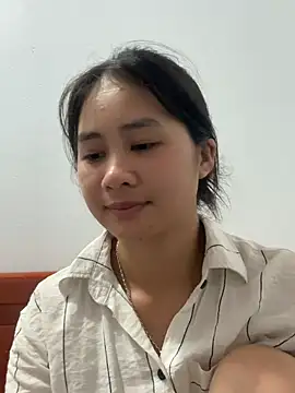 LittleSun_ Chat XXX in diretta