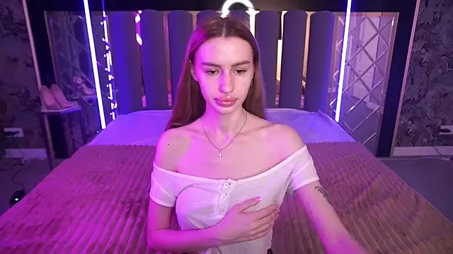 Chat XXX en directo de Snow_WhiteeeX