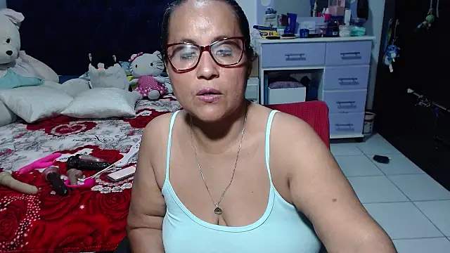 pervert_mommy_ Chat XXX in diretta