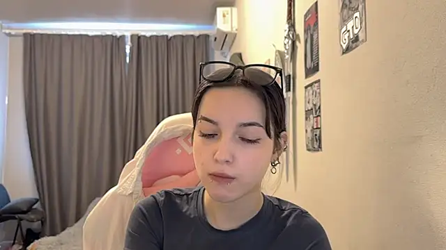 KateMiragee 웹캠 쇼