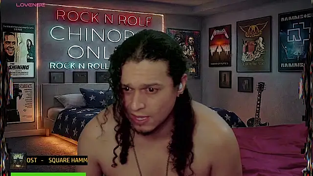chino_roz: διαδικτυακό σόου στην κάμερα