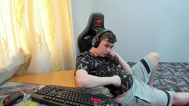 iliaskrislove webkamerás műsora