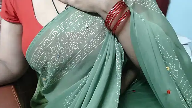 sunitha-3 Chat XXX in diretta