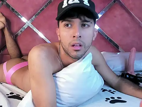 Онлайн чат XXX RodrigoColby2