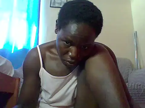 Blacksexyqueen24's Live XXX Chat