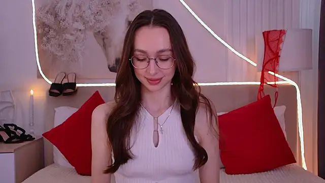 Онлайн чат XXX Emily_Simon