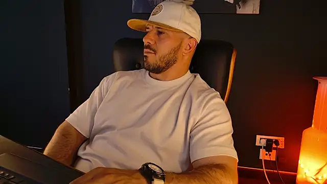 AngeloEricn Live XXX chat