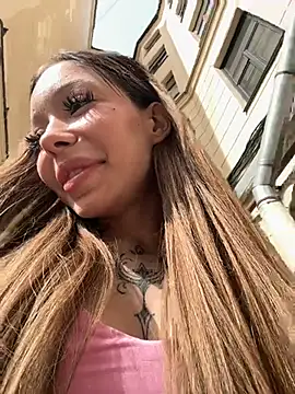 Chatroom XXX en direct de StreetCelebrity