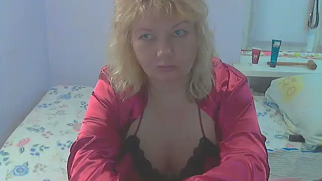 Lusi-777 Chat XXX live