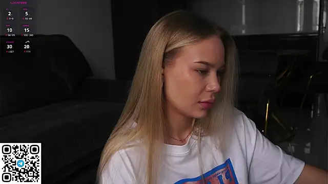 Chat +18 de cassiemurr_ ao vivo